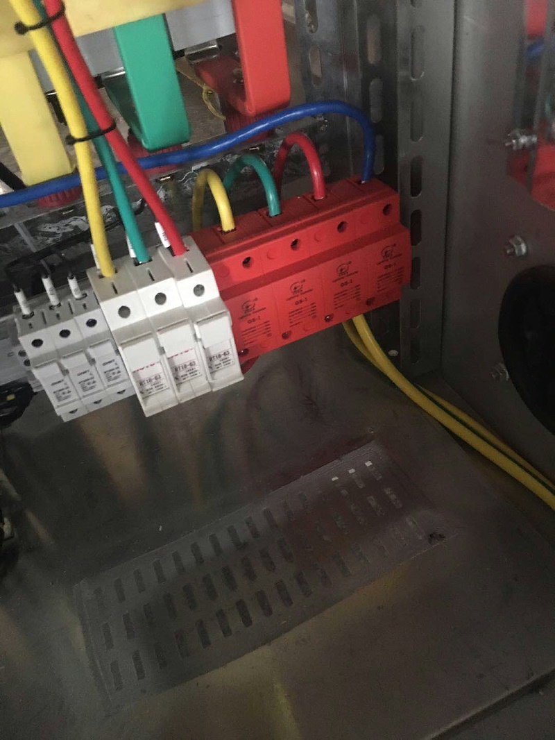 國家電網(wǎng)浪涌保護(hù)器